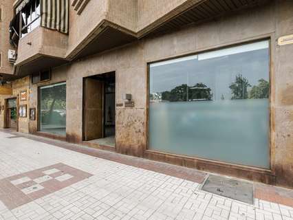 Local comercial en venta en Granada rebajado