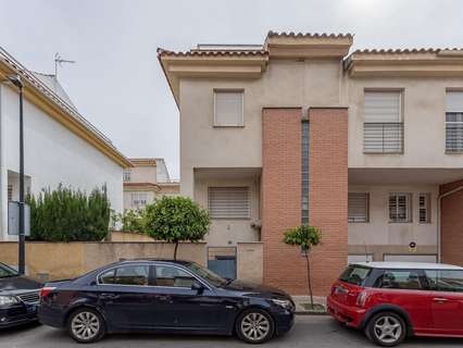 Casa en venta en Armilla