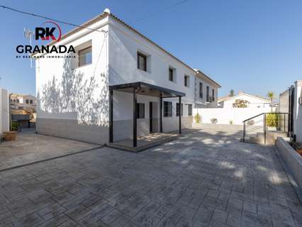 Chalet en venta en La Zubia