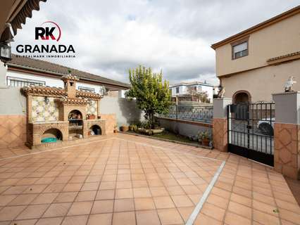 Casa en venta en La Zubia