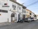 Casa en venta en La Zubia