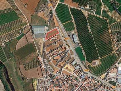 Parcela urbana en venta en Alcolea del Río