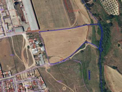 Parcela urbana en venta en Pilas