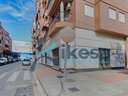Local comercial en venta en Almería