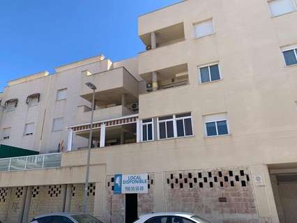 Local comercial en venta en Almería