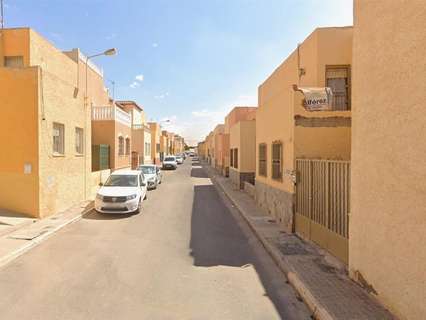 Casa en venta en El Ejido zona Santa María del Águila