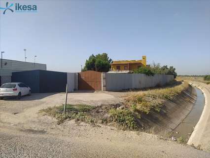 Chalet en venta en La Rinconada