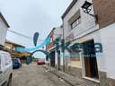 Chalet en venta en Baeza