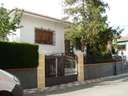 Chalet en venta en La Zubia