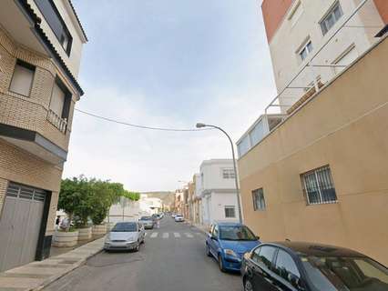Piso en venta en Vícar