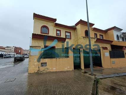 Casa en venta en Burguillos