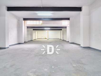 Local comercial en alquiler en Benetússer