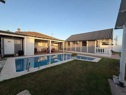 Casa rústica en venta en Chipiona