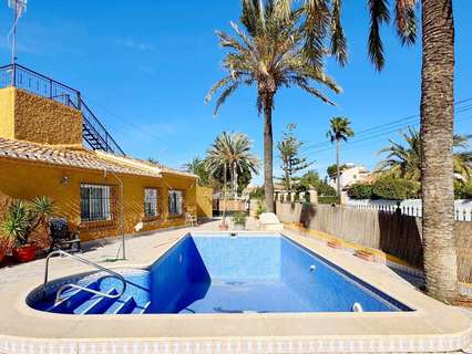 Casa en venta en Orihuela zona Orihuela-Costa rebajada