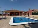 Chalet en venta en Albatera