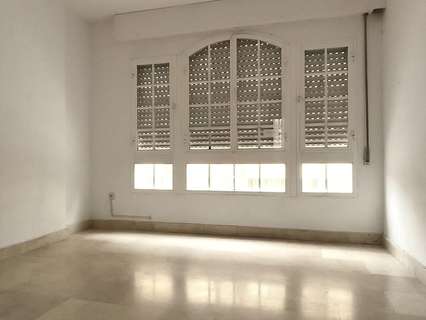 Oficina en alquiler en Badajoz