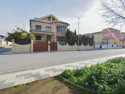 Chalet en venta en Maracena rebajado