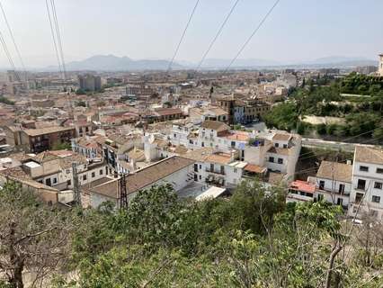 Parcela urbana en venta en Granada