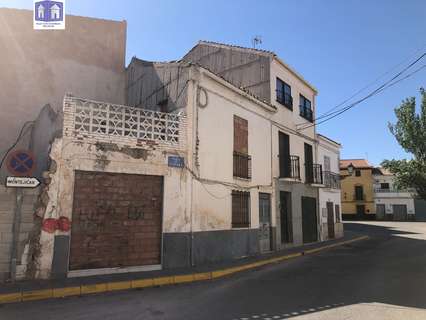 Casa en venta en Guadahortuna