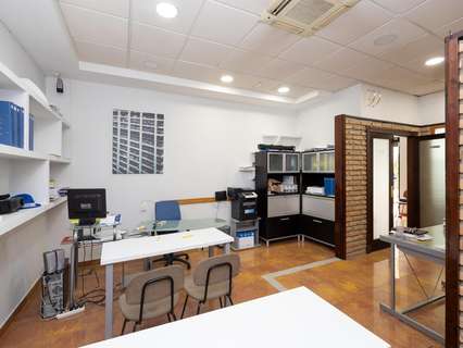 Local comercial en venta en Granada