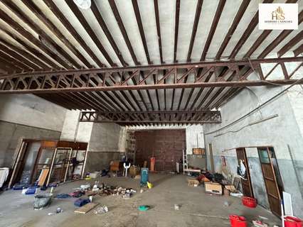 Edificio en venta en Novelda
