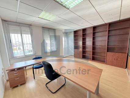Oficina en alquiler en Badajoz