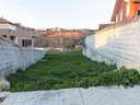 Parcela urbana en venta en Jun