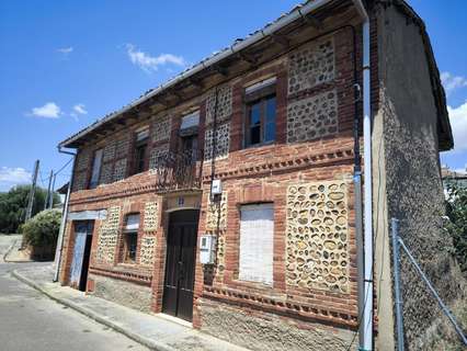 Casa en venta en Villaturiel rebajada