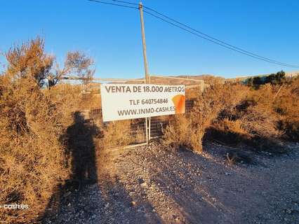 Parcela rústica en venta en Crevillent