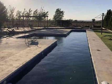 Chalet en alquiler en La Carlota