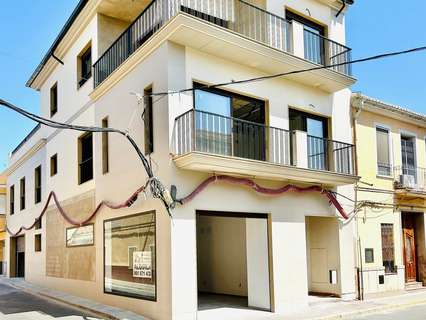 Local comercial en alquiler en La Pobla de Vallbona