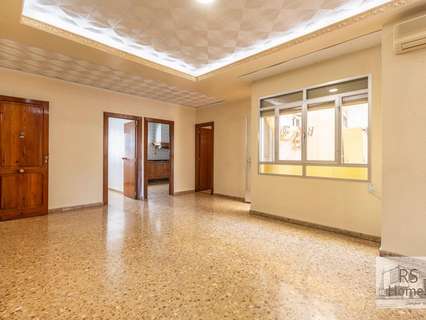 Piso en venta en La Pobla de Vallbona