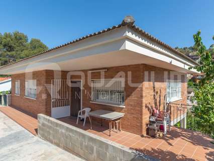 Casa en venta en Corbera de Llobregat, rebajada