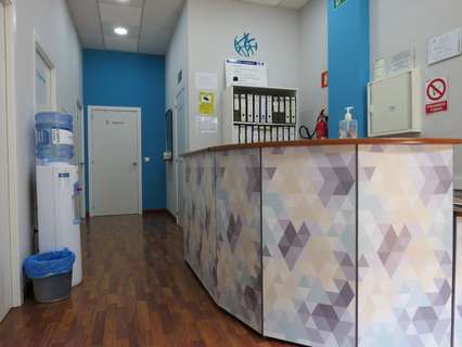Local comercial en venta en Alcalá de Guadaíra