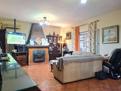 Chalet en venta en Coria del Río