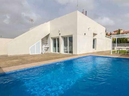 Villa en venta en Los Alcázares