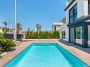 Villa en venta en San Javier zona La Manga del Mar Menor