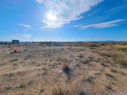 Parcela industrial en venta en Alzira