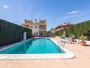 Chalet en venta en Monforte del Cid