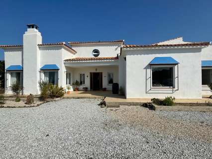 Chalet en venta en Canillas de Aceituno