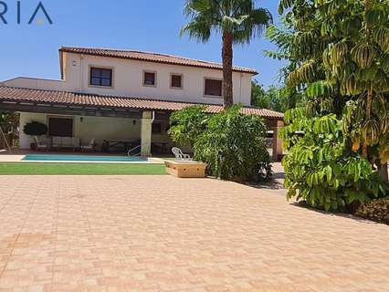 Chalet en venta en Crevillent