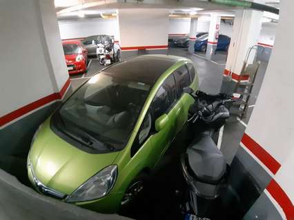 Plaza de parking en venta en L'Hospitalet de Llobregat rebajada