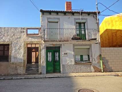 Casa en venta en Hontoria del Pinar, rebajada