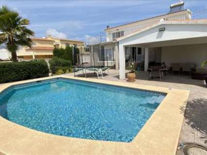 Villa en venta en Calpe