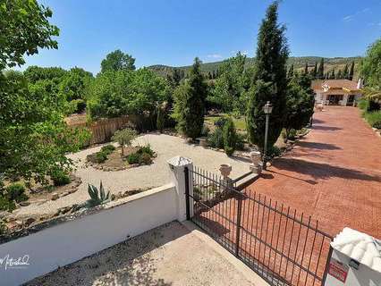 Villa en venta en Montefrío