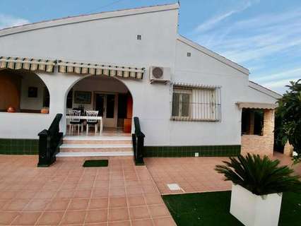 Villa en venta en Rojales