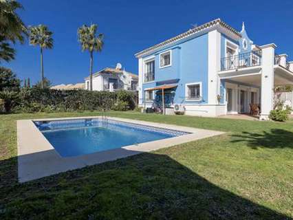 Villa en venta en Manilva