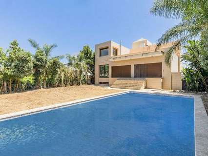 Villa en venta en Mairena del Aljarafe