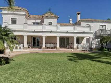 Villa en venta en Estepona