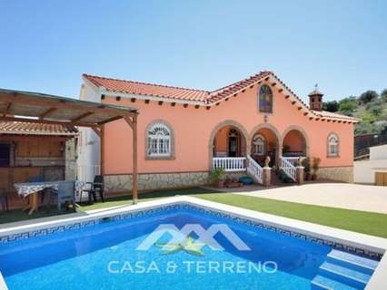 Villa en venta en Viñuela